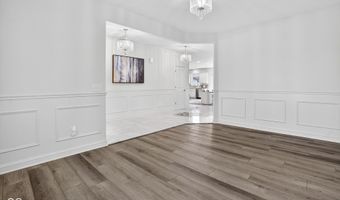 1081 Park Ct, Avon, IN 46123