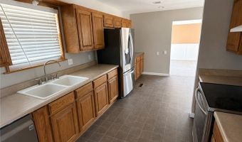 27 Worcester Dr, Bella Vista, AR 72714