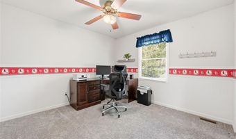 180 Spring Oaks Dr, Ballwin, MO 63011