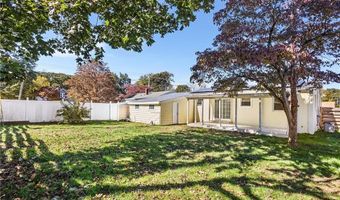 14 Whittlesey Rd, Johnston, RI 02919