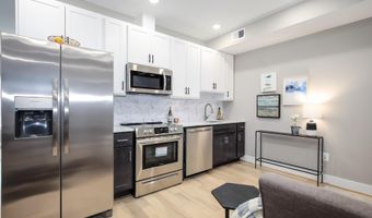 505 KENNEDY St NW B-2, Washington, DC 20011