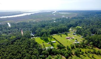 454 Bay City Rd, Apalachicola, FL 32320