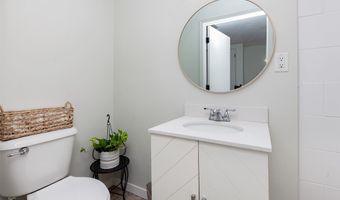 649 SW Kenworthy Dr, Ankeny, IA 50023