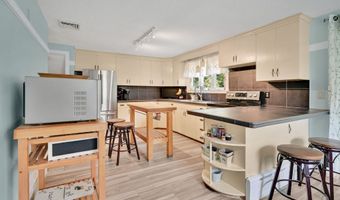 133 Savage Hill Rd, Berlin, CT 06037