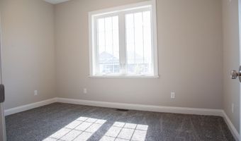 2282 Helle Dr, Asbury, IA 52002