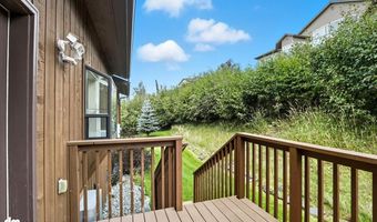 16847 Woods Pointe Cir, Anchorage, AK 99516
