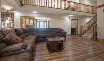 4181 N Farm Road 35, Ash Grove, MO 65604