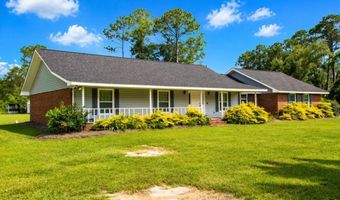 1194 Blackshear Hwy, Baxley, GA 31513