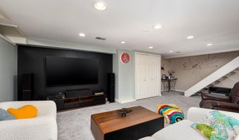 3665 Frederick Dr, Ann Arbor, MI 48105