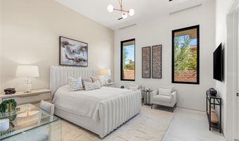 81 Hawk Ridge Dr, Las Vegas, NV 89135