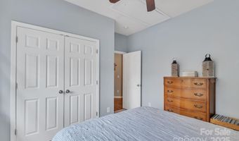 10121 Halkirk Manor Ln, Charlotte, NC 28278