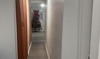 72 Bassett St, Albany, NY 12202