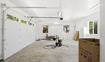 1094 Hillcrest View Ln, Fallbrook, CA 92028