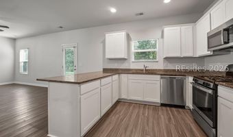 103 Chestnut St, Beaufort, SC 29906