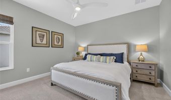 825 MANNS HARBOR Dr, Apollo Beach, FL 33572
