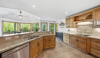 1210 E Rolling Hills Dr, Augusta, KS 67010