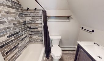 84 Cedar St, Bangor, ME 04401