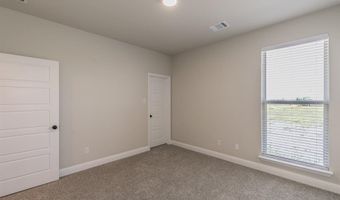 213 Navajo Trl, Alvarado, TX 76009