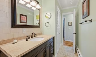 188 Great Plain Rd, Danbury, CT 06811