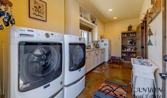 27 Teepee Ring Rd, Clark, WY 82435