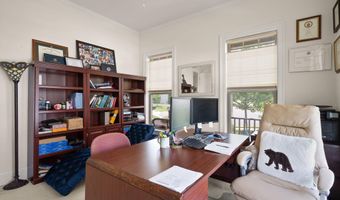 41699 BROOKEBOUROUGH Ct, Aldie, VA 20105