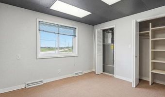 301 Old Dubuque Rd, Anamosa, IA 52205