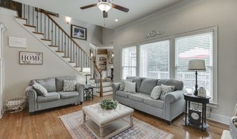 1373 Mountain Lake Dr, Auburn, GA 30011