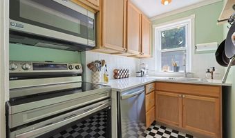 1 Merrimac St, North Providence, RI 02904