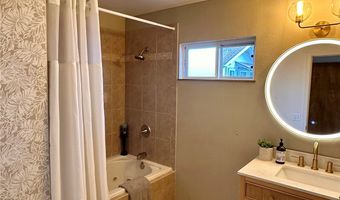 245 Hualani St A, Kailua, HI 96734