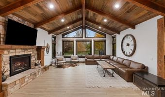 1417 N Kcid Rd, Caldwell, ID 83605