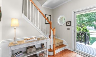 109 Haybarn Ct, Apex, NC 27502
