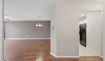44114 NATALIE Ter 202, Ashburn, VA 20147