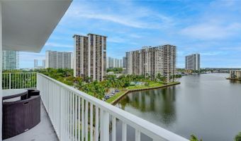 2851 NE 183rd St 817E, Aventura, FL 33160