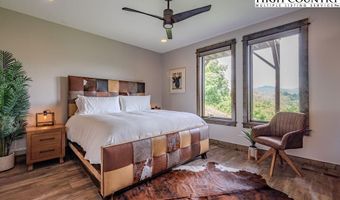 706 Silver Springs Rd, Banner Elk, NC 28604