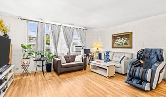 98-1032 Moanalua Rd 3-305, Aiea, HI 96701