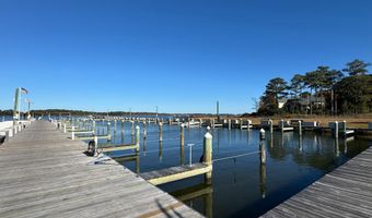 148 OCEAN OVAL Dr, Berlin, MD 21811