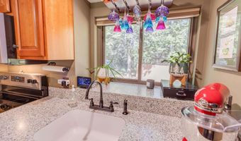 96 Fairway Dr 1, Ashland, NH 03217