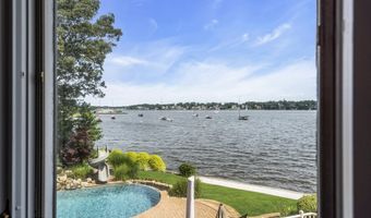 99 Holly Ln, Bayville, NJ 08721