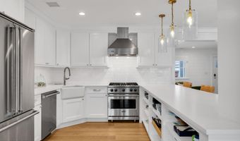 564 Lake Ave, Bay Head, NJ 08742