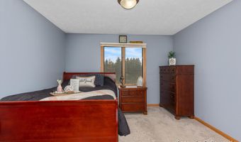 6084 Crystal Dr, Allendale, MI 49401