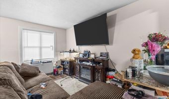 76 Ethan Allen Pkwy, Burlington, VT 05408