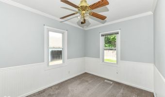 114 South St, Southport, IN 46227