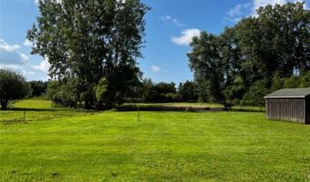 4667 Johnny Cake Ln, Albion, NY 14411