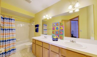 825 Brookside Dr, Ann Arbor, MI 48105