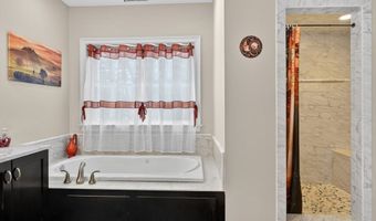139 Oak Trl, Bolton, MA 01740