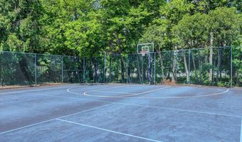 403 Timberbrooke Dr C, Bedminster, NJ 07921