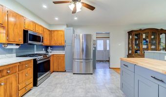 20 Provost Dr, Airmont, NY 10901
