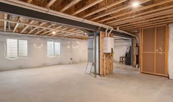 22362 E 38th Pl, Aurora, CO 80019