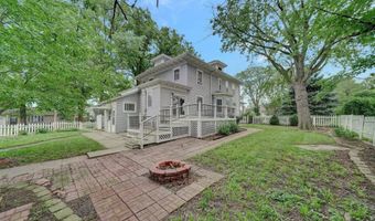 823 N 11th St, Beatrice, NE 68310