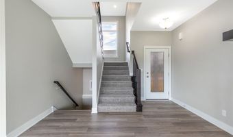2634 3rd Ave SW, Altoona, IA 50009